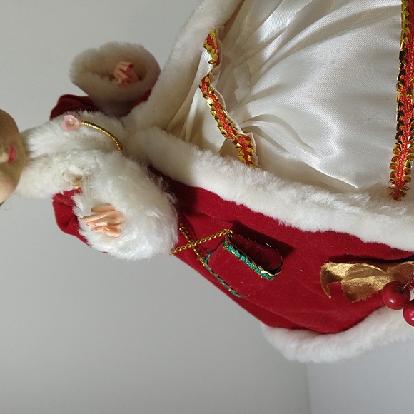 Big Eyed Bradley Doll PLAYS JINGLE BELLS - Picture 6 of 7